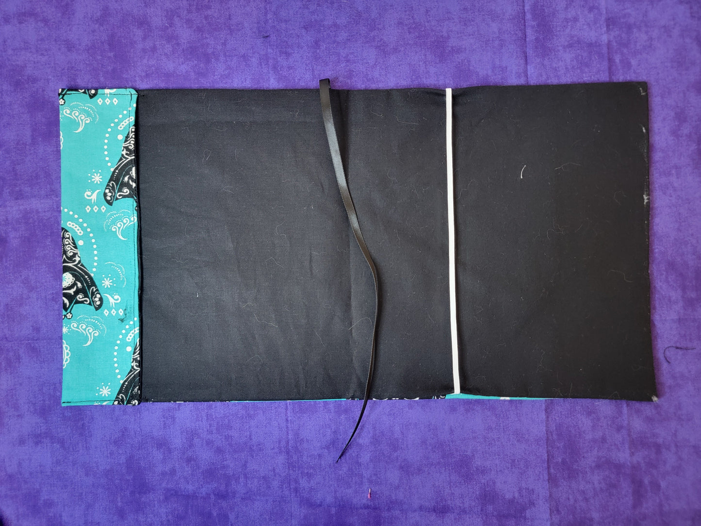 Darth Vader adjustable book sleeve